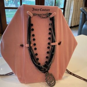 Juicy couture layer necklace only worn twice